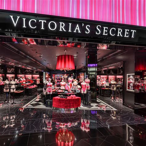 victoria secret store.